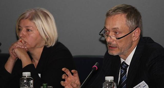 Sprega instrumentalizovanih medija i evropskih birokrata: Gordana Igrić i Andris Kesteris, savetnik Evropske komisije