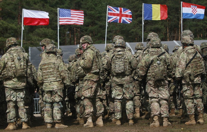 Više od tisuću američkih vojnika su u Poljskoj, a poruka, koju su dali preko medija jest da tamo nisu iz zabave, nego u cilju odvraćanja eventualne agresije na Poljsku i baltičke zemlje. Spremni smo zadati smrtonosne udarce.