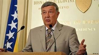 Nebojša Radmanović