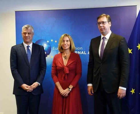 Zaslepljena Vučićem, opozicija propušta dijalog o Kosovu